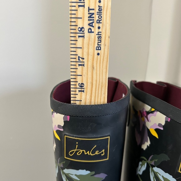 Joules knee-high black floral rain boots - Picture 5 of 6